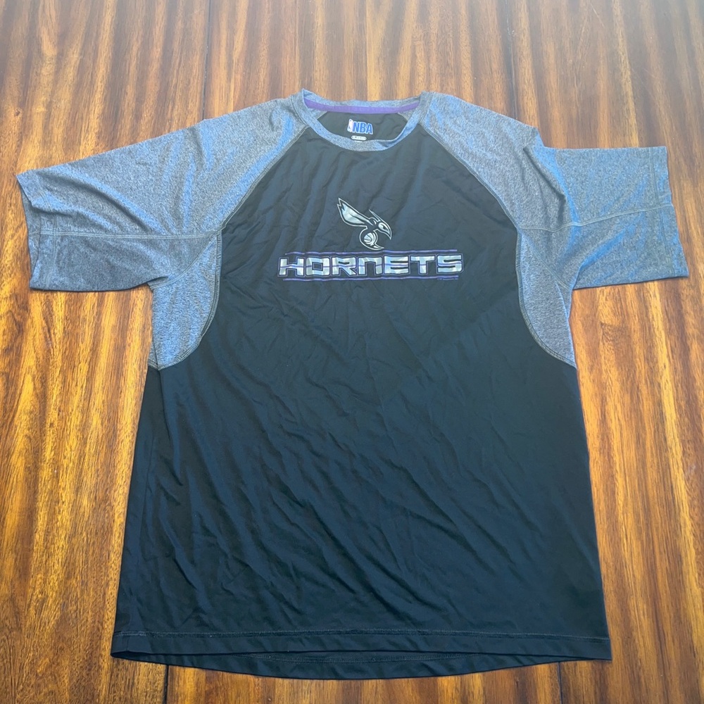 Charlotte Hornets Performance T-shirt  Black NBA License Extra Large XL